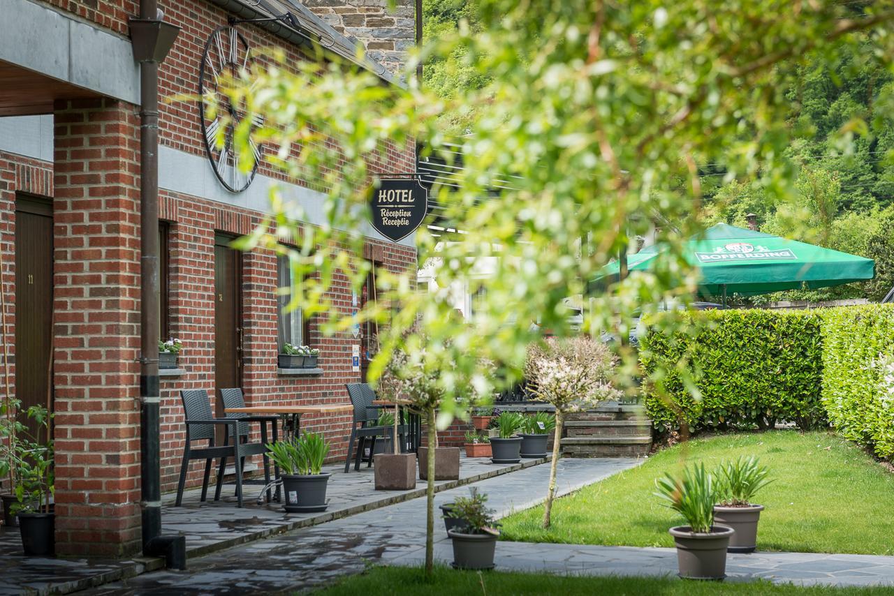 Auberge De La Lesse Celles  Ngoại thất bức ảnh